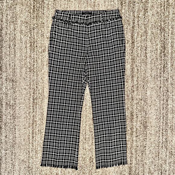 Weekend Max Mara Women's Black/White Tweed Ruffled Dress Pants - Picture 5 of 10